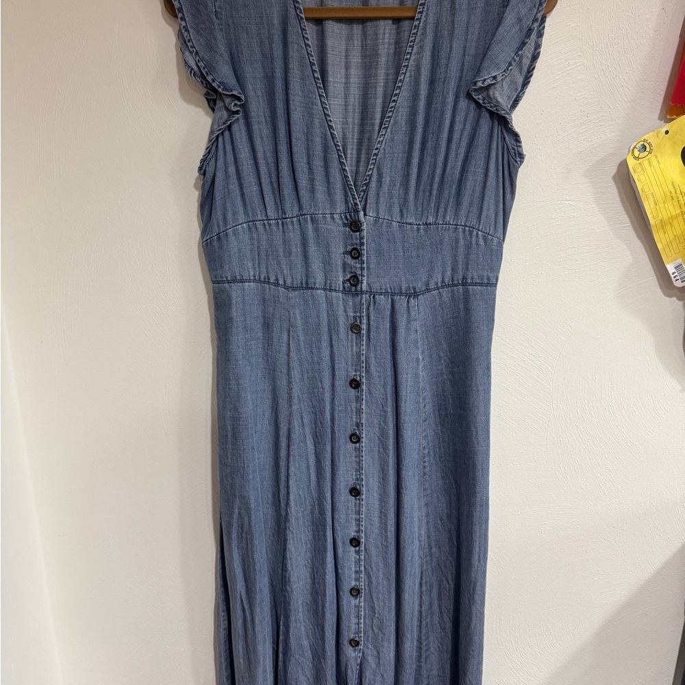 Velvet Heart Chambray Maxi Dress in Blue